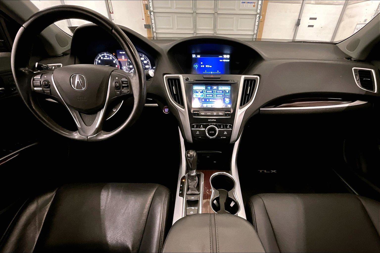 Used 2017 Acura TLX w/ Technology Package image 14