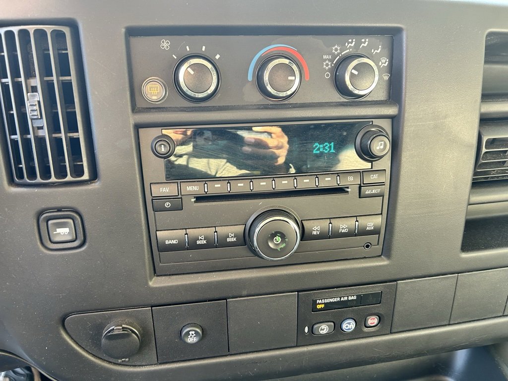 Used 2014 Chevrolet Express 1500 LT w/ LT Preferred Equipment Group image 8