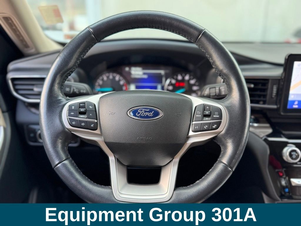 Used 2022 Ford Explorer Limited w/ Equipment Group 301A image 5