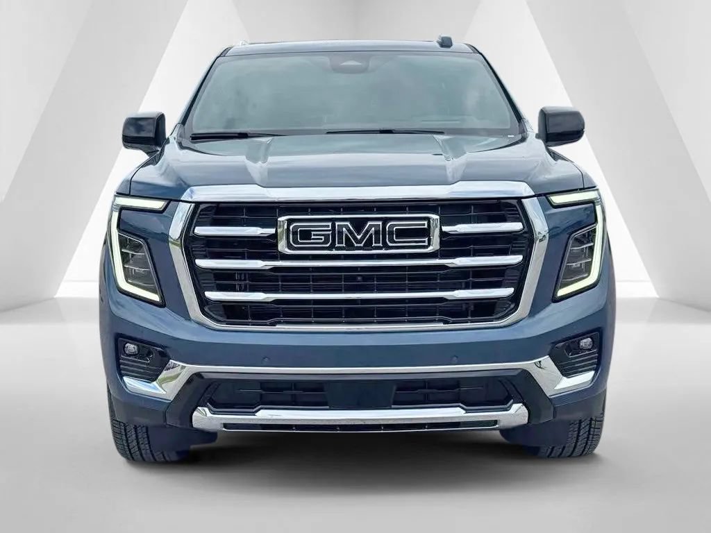 New 2026 GMC Yukon Elevation w/ Elevation Premium Package AWD/4WD image 3
