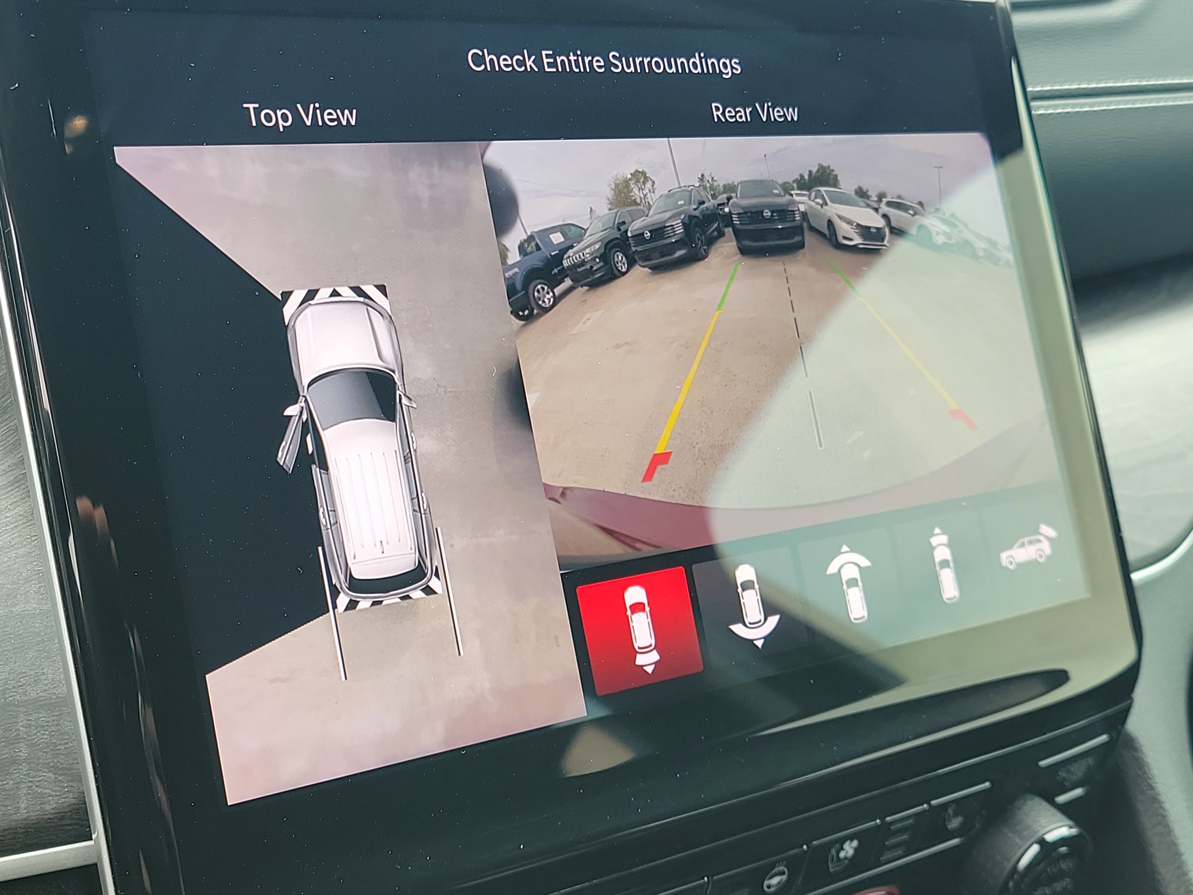 Used 2023 Jeep Grand Cherokee L Limited w/ Luxury Tech Group II image 27