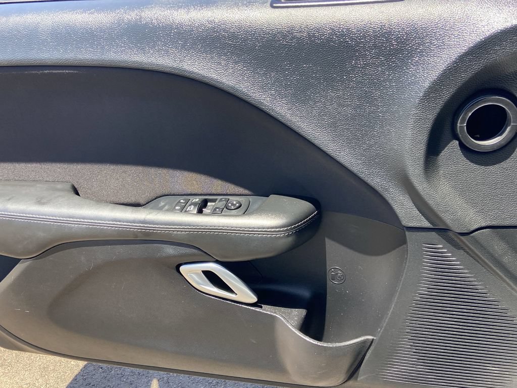 Used 2019 Dodge Challenger SXT RWD image 17