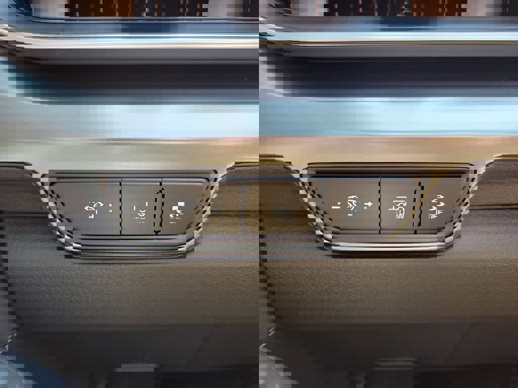 New 2026 Kia Carnival SX image 26