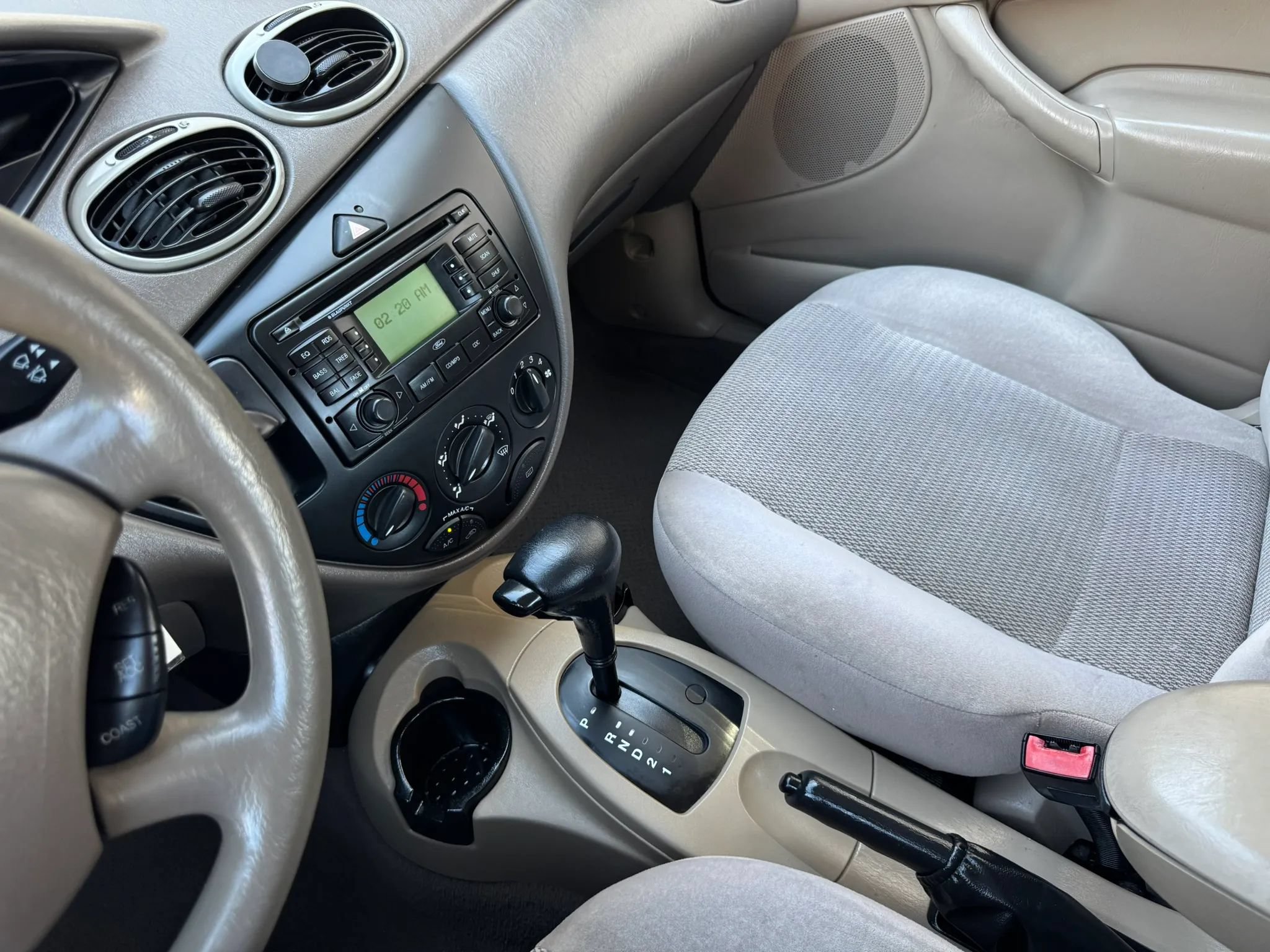 Used 2003 Ford Focus SE FWD image 33