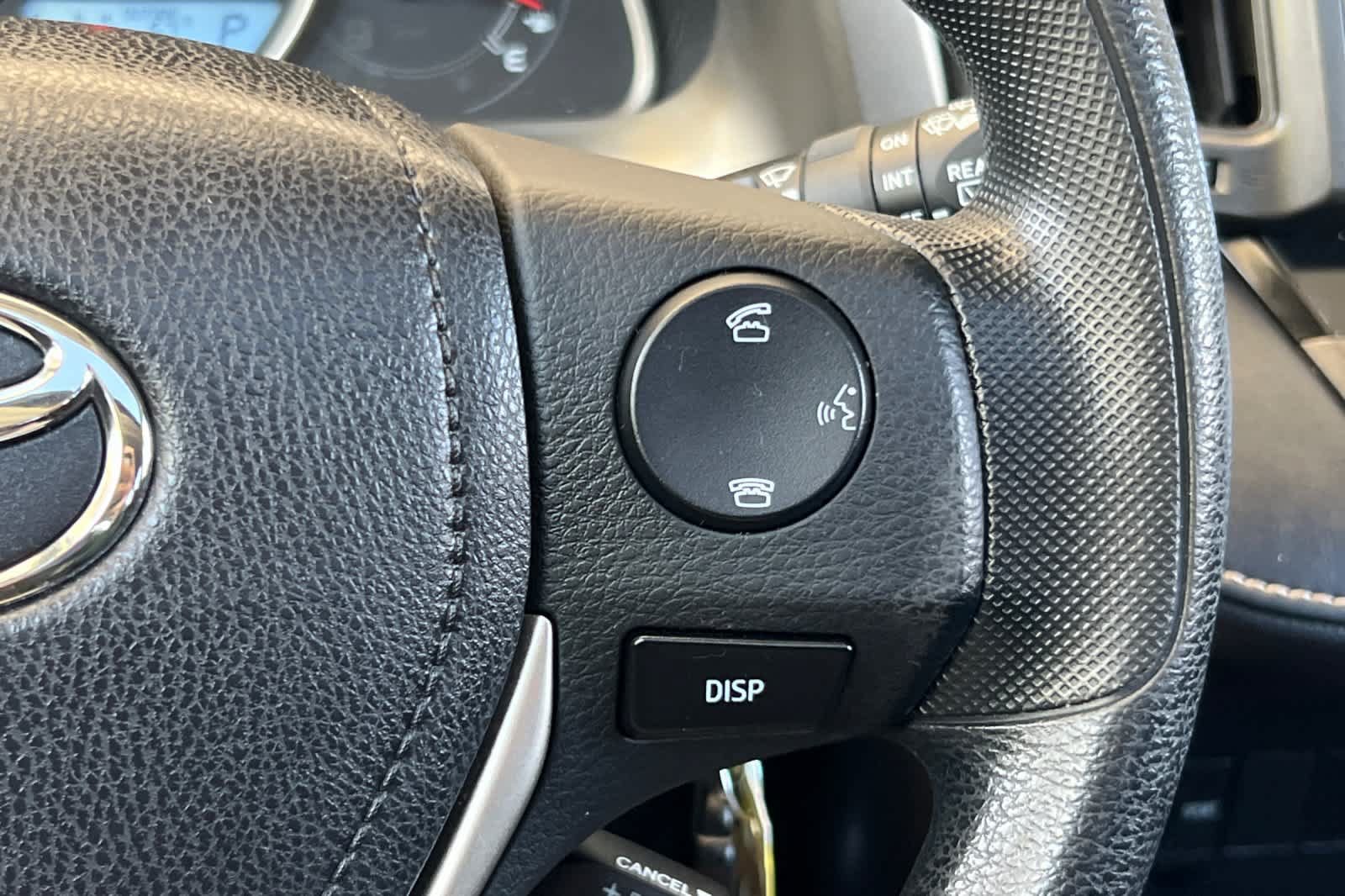 Used 2014 Toyota RAV4 XLE FWD image 25