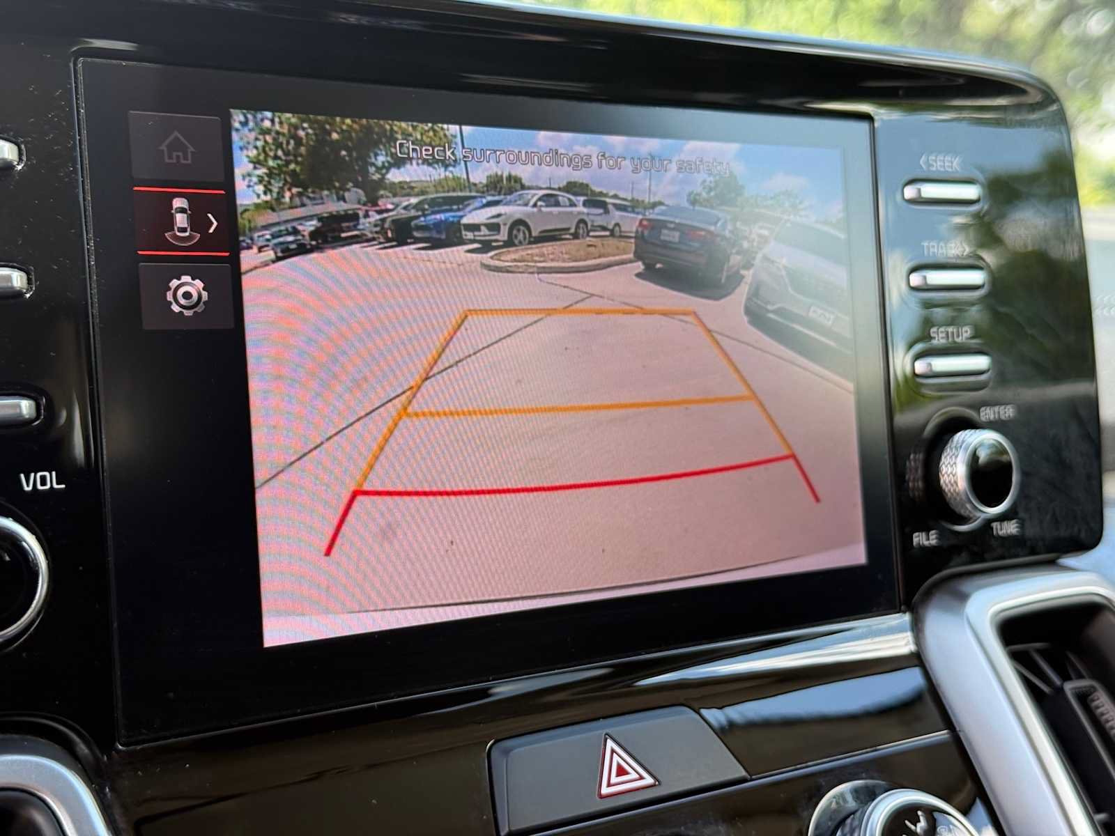 Certified 2023 Kia Sorento LX FWD image 17