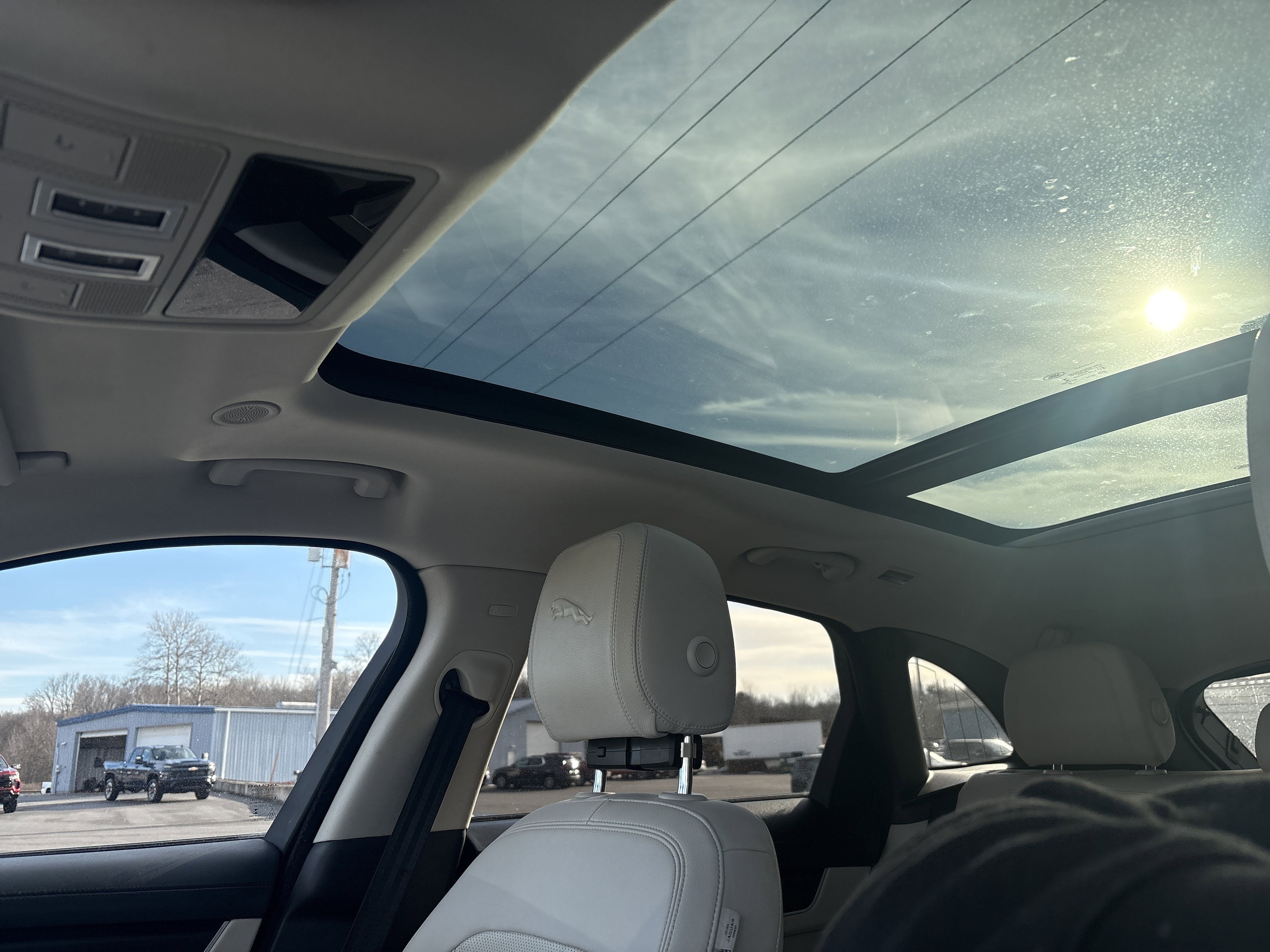 Used 2022 Jaguar F-PACE S image 29