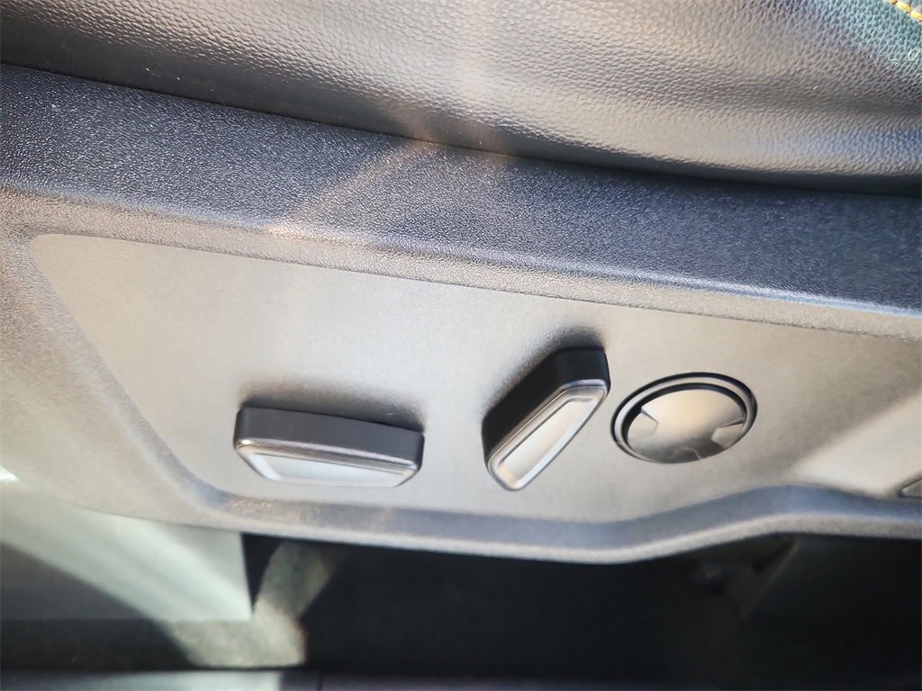 Used 2023 Ford Bronco Badlands image 8