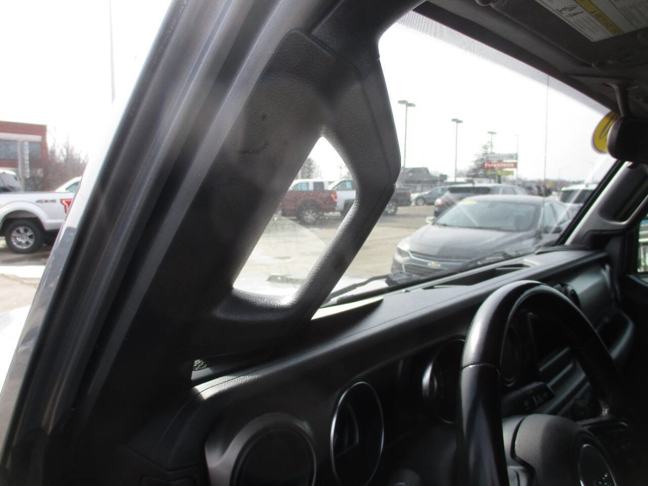 Used 2020 Jeep Gladiator Sport w/ Quick Order Package 24S image 23