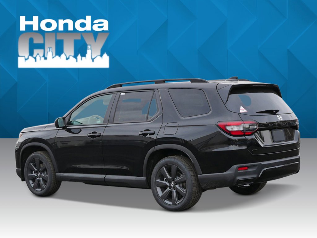 New 2026 Honda Pilot Sport image 3