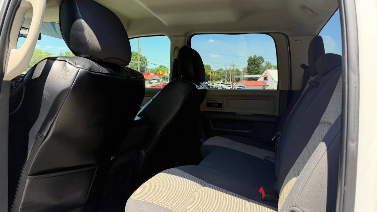 Used 2010 Dodge Ram 2500 Truck ST w/ ST Popular Equipment Group AWD/4WD image 20