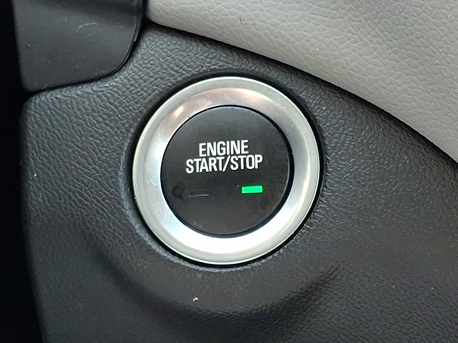 Certified 2024 Chevrolet Equinox LS image 23