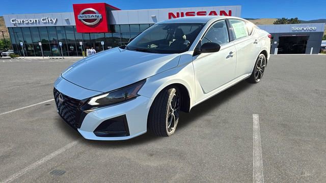 New 2025 Nissan Altima 2.5 SR image 7