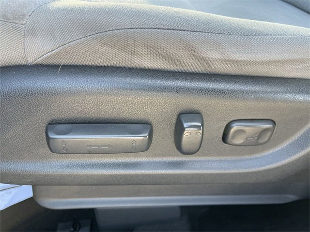 Used 2016 Honda CR-V EX image 12