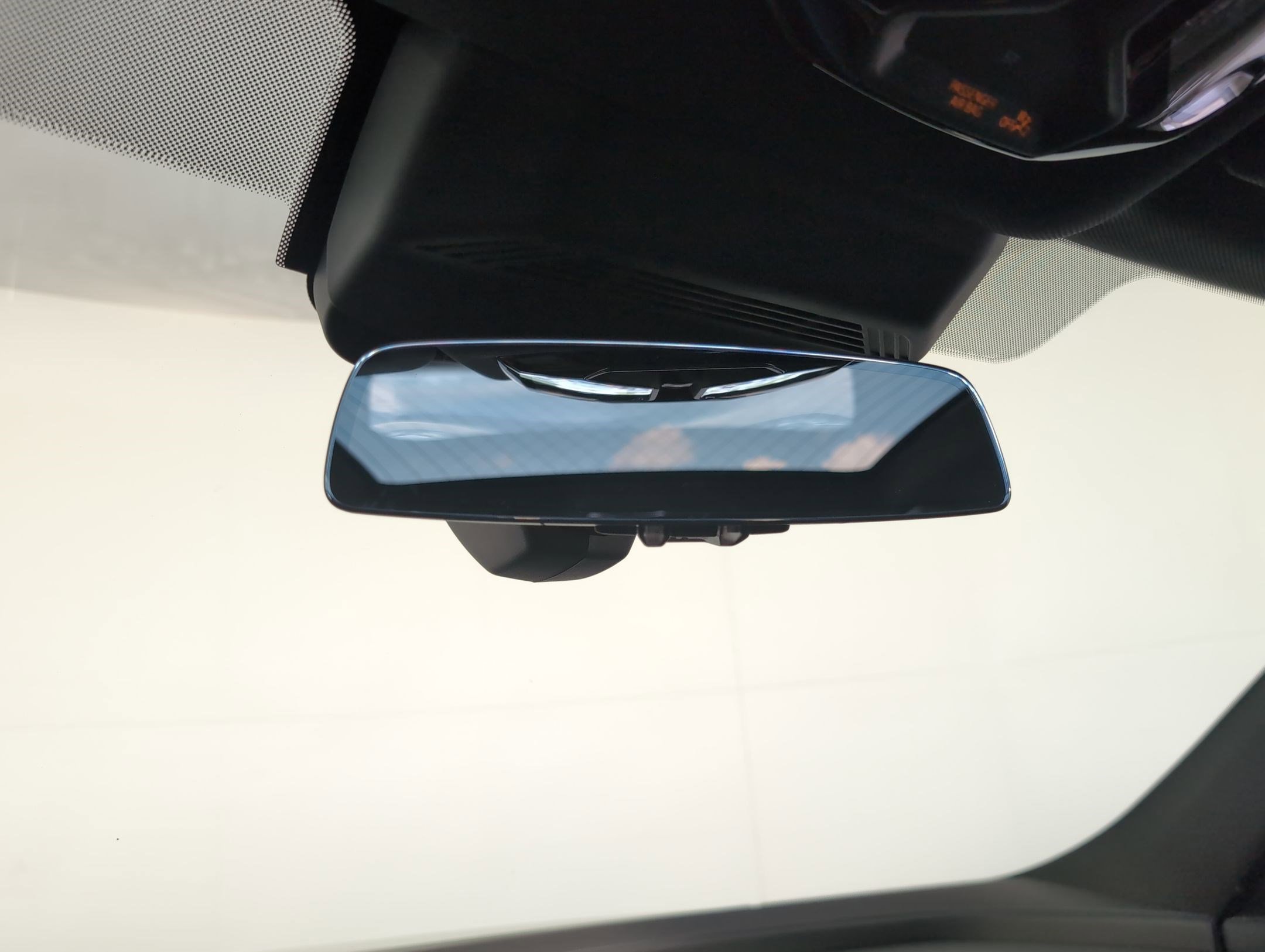 New 2026 BMW 740i image 17