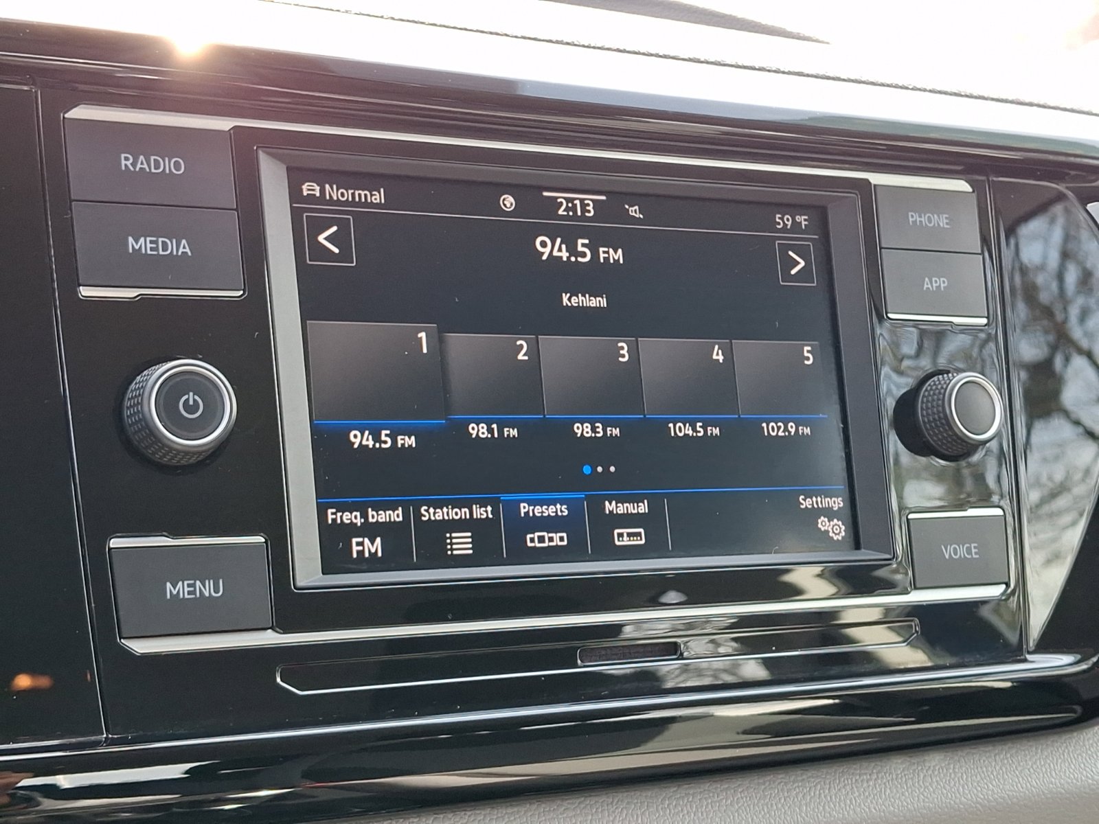 Certified 2023 Volkswagen Taos S w/ Driver Assistance Package image 17