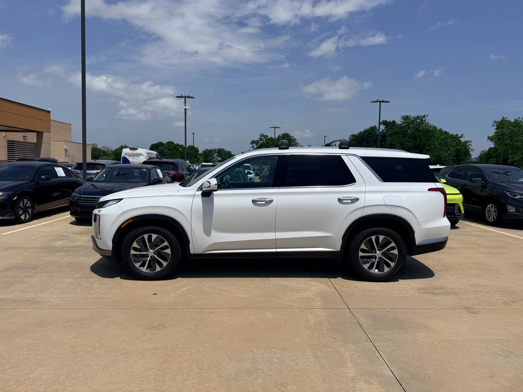 Used 2024 Hyundai Palisade SEL FWD image 8