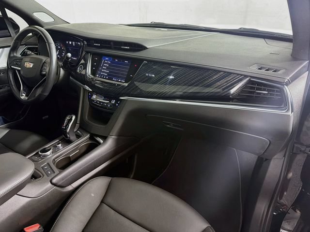 Used 2024 Cadillac XT6 Premium Luxury w/ Technology Package AWD/4WD image 38