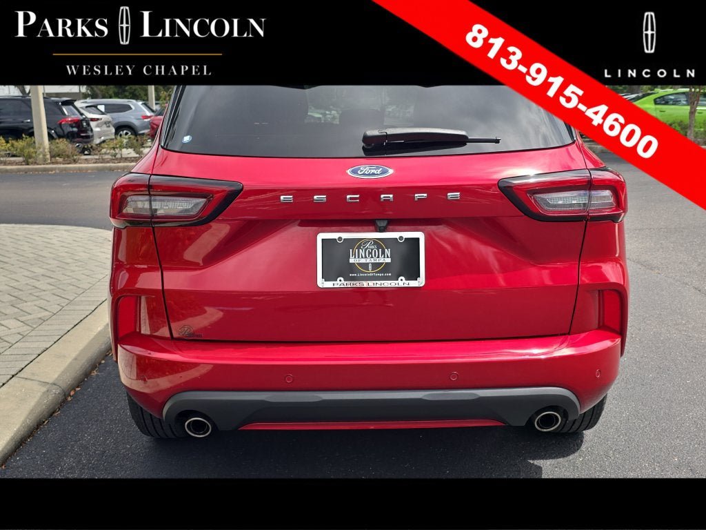 Used 2024 Ford Escape ST-Line w/ Tech Pack #1 FWD image 5