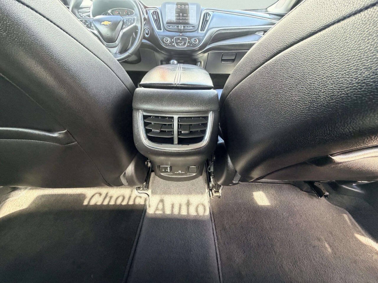 Used 2016 Chevrolet Malibu LT w/ Leather Package FWD image 23