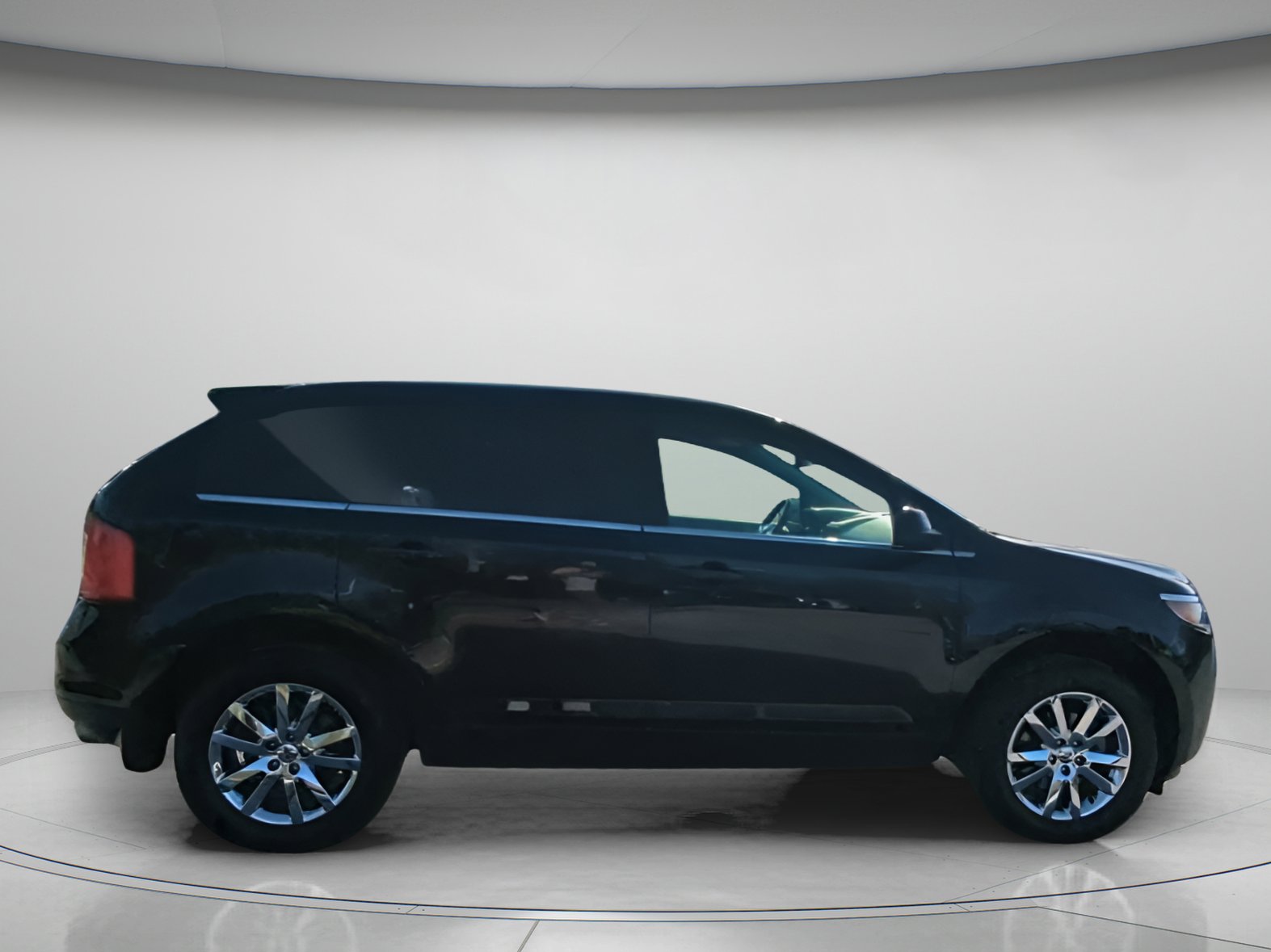 Used 2012 Ford Edge Limited w/ Driver Entry Pkg FWD image 32