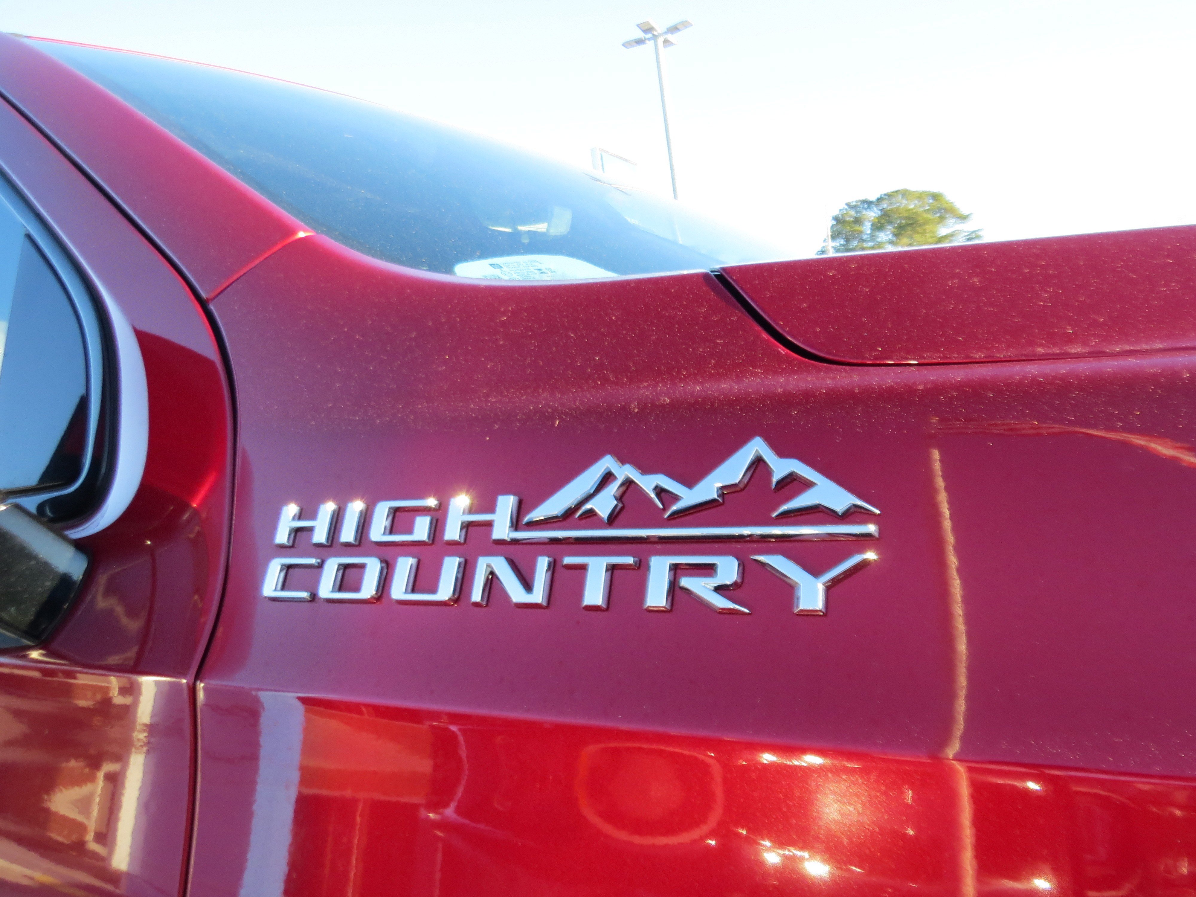 Used 2024 Chevrolet Tahoe High Country w/ Advanced Technology Package AWD/4WD image 8