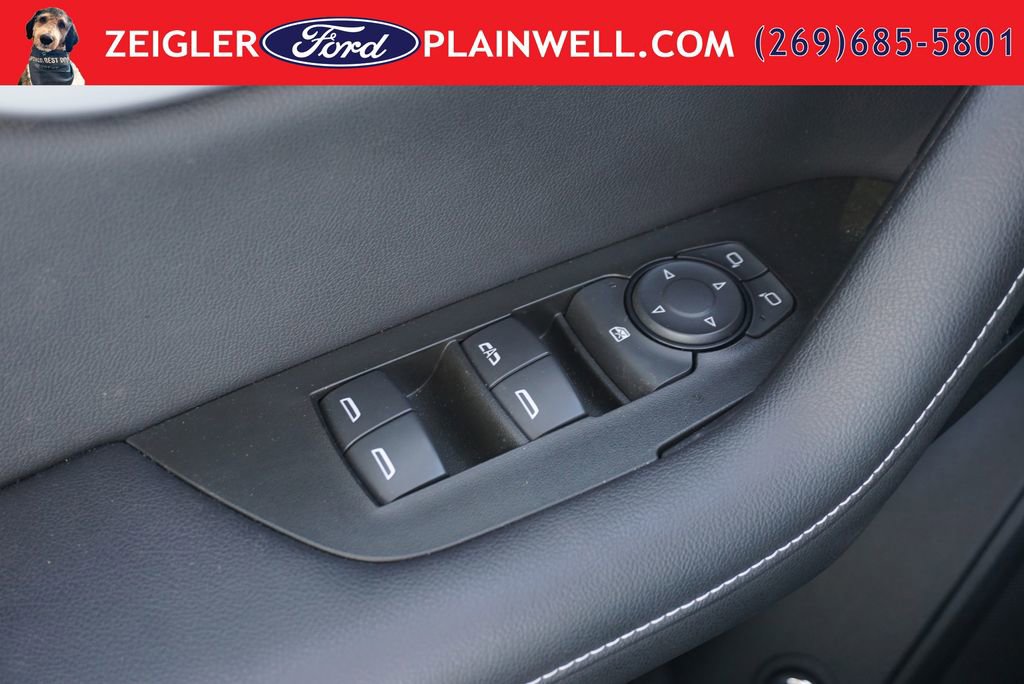 Used 2023 Chevrolet Blazer LT AWD/4WD image 31
