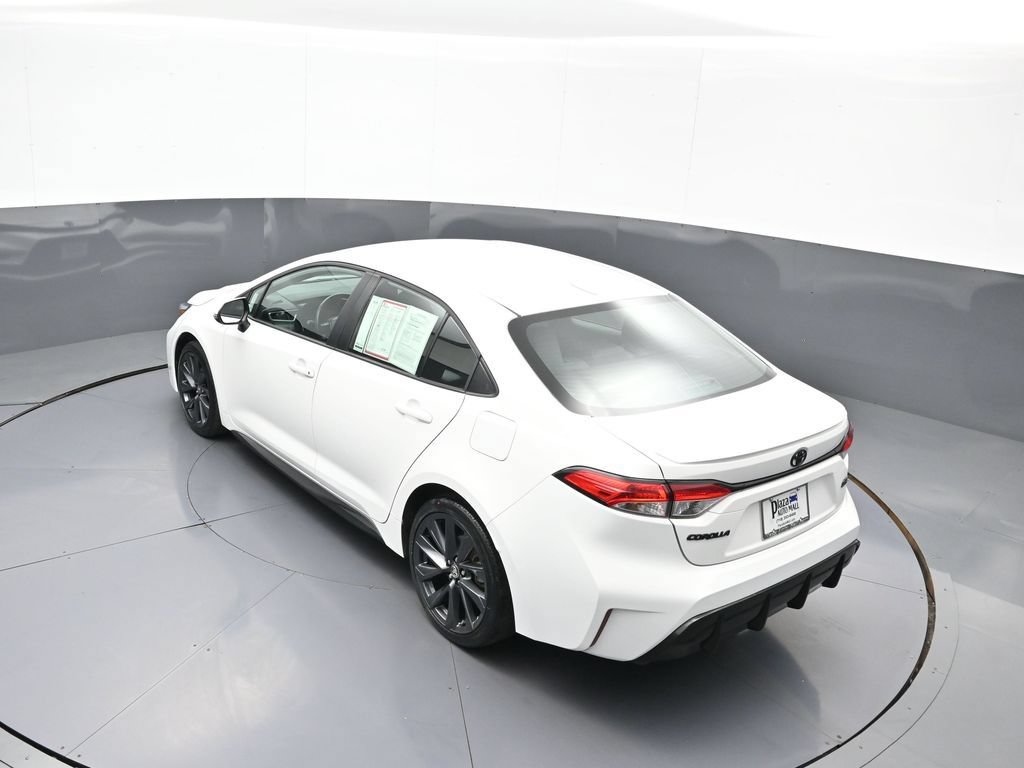 Certified 2023 Toyota Corolla SE w/ Carpet Mat Package (TMS) FWD image 38