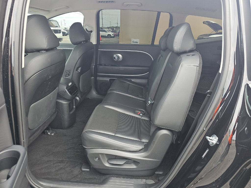 Used 2026 Hyundai Ioniq 9 SEL image 6