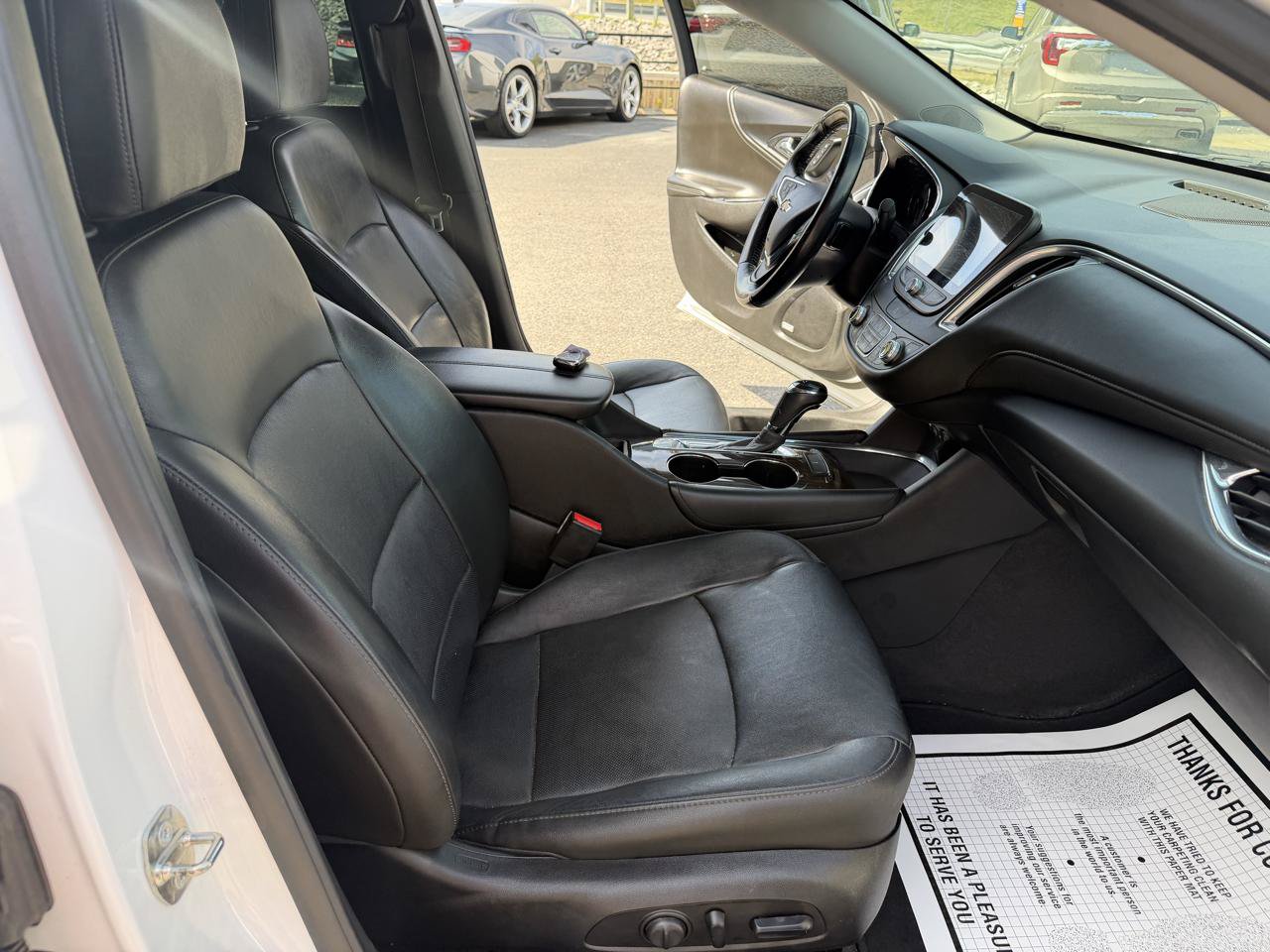 Used 2019 Chevrolet Malibu Premier FWD image 15