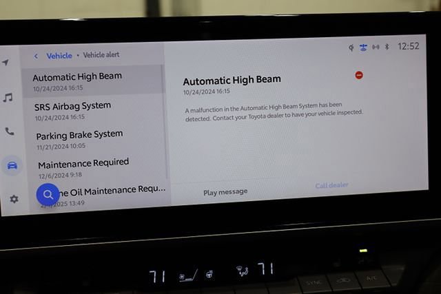 Used 2025 Toyota Camry XLE image 38