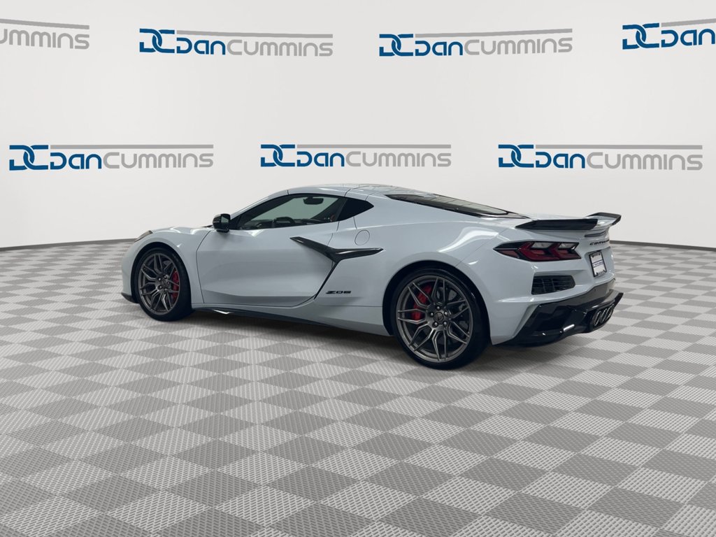 Used 2023 Chevrolet Corvette Z06 w/ Engine Appearance Package RWD image 6