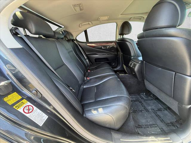 Used 2008 Lexus LS 460 RWD image 24