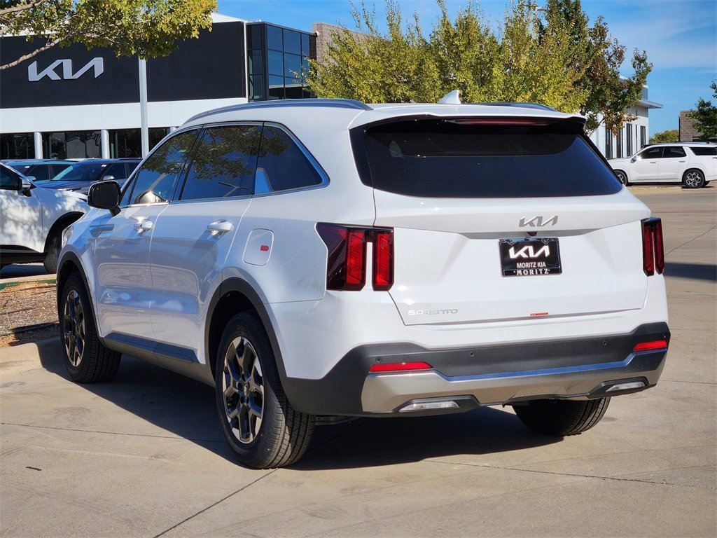 New 2026 Kia Sorento S w/ S Panoramic Sunroof Package image 3