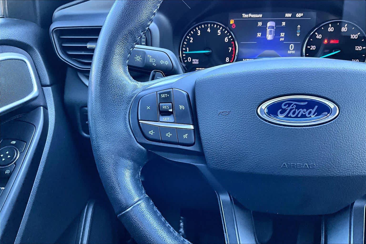 Certified 2020 Ford Explorer XLT RWD image 26