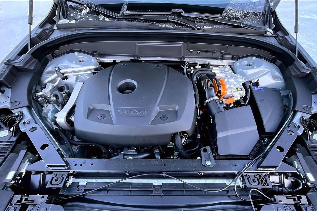 New 2026 Volvo XC60 T8 Ultra w/ Protection Package Premier image 12