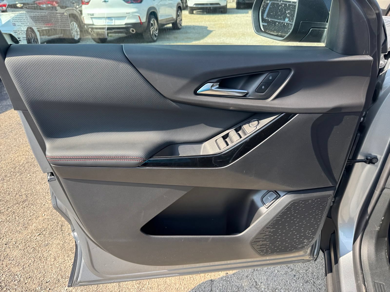 New 2027 Chevrolet Equinox RS AWD/4WD image 11
