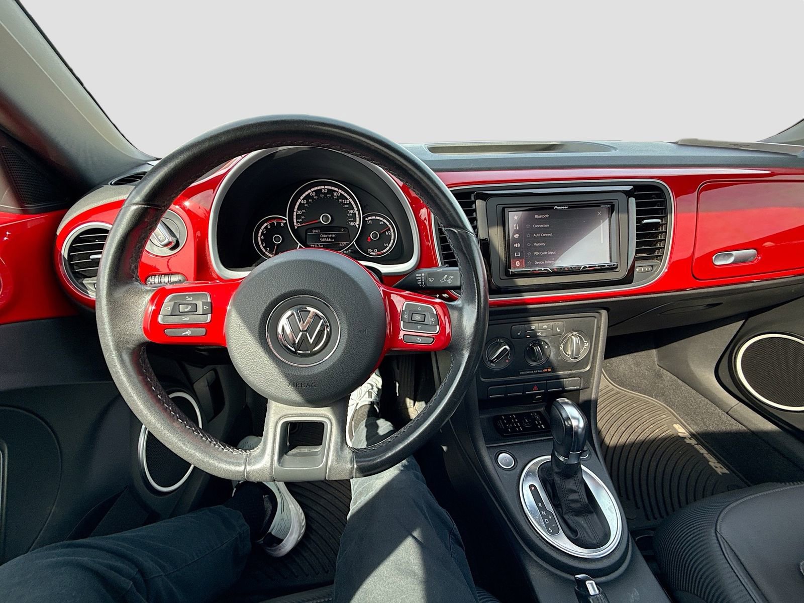 Used 2014 Volkswagen Beetle 1.8T FWD image 16