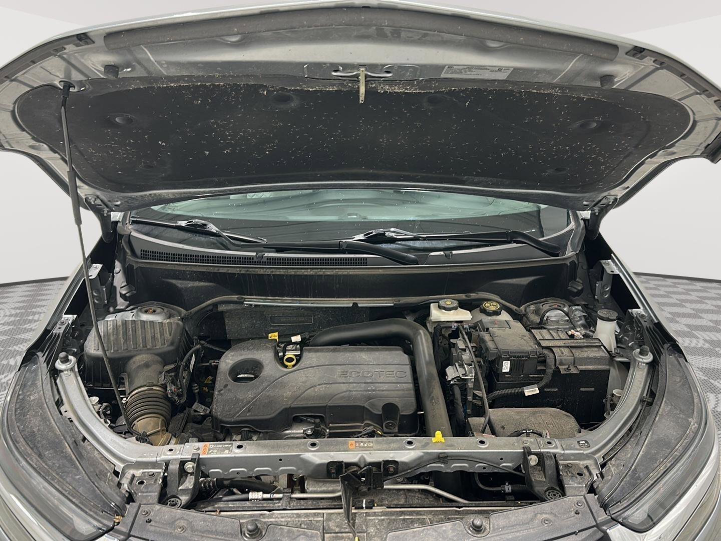 Used 2023 Chevrolet Equinox LS w/ LS Convenience Package FWD image 27