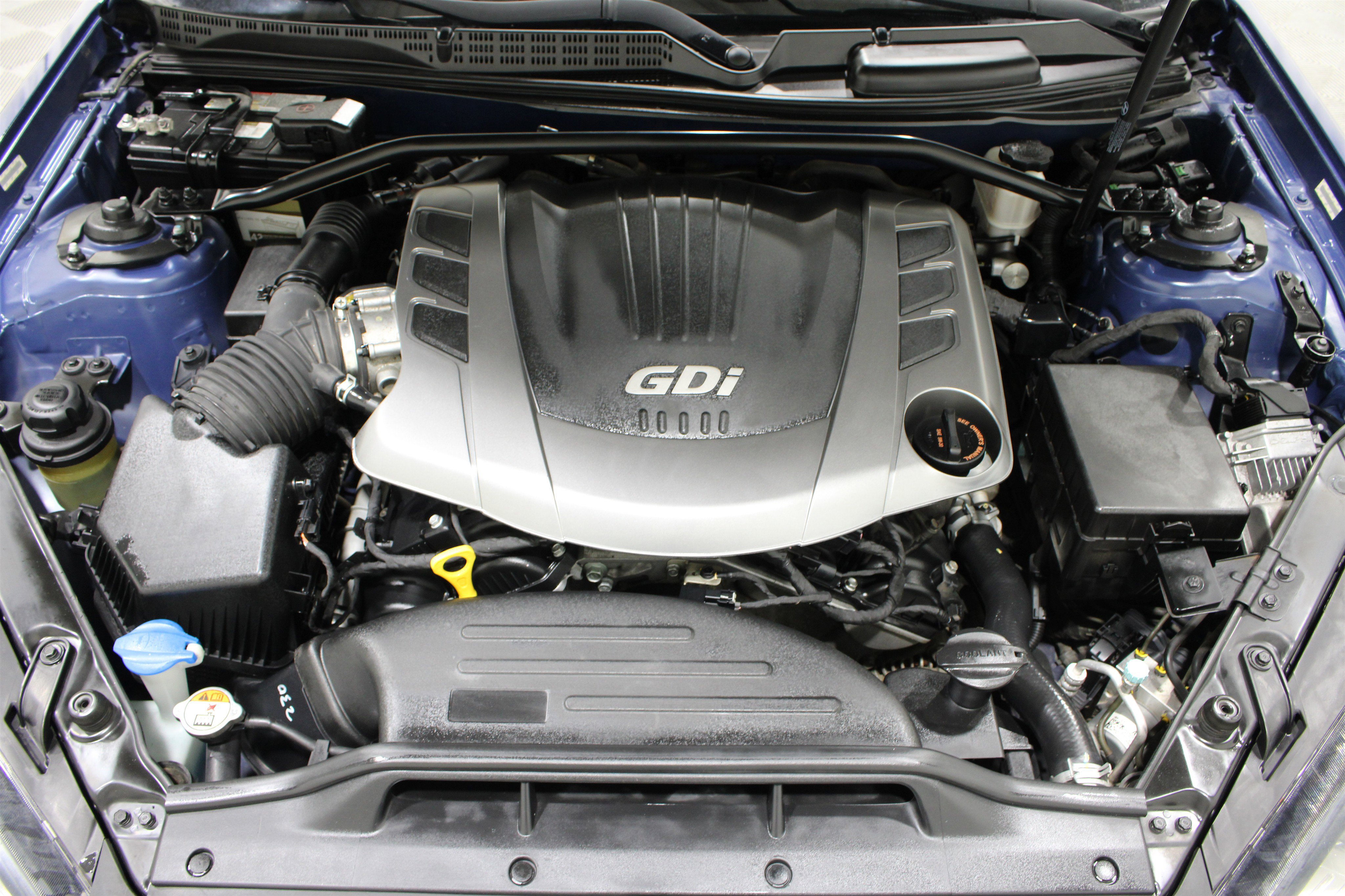 Used 2015 Hyundai Genesis 3.8 RWD image 37