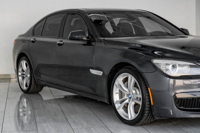 Used 2012 BMW 750i RWD image 69