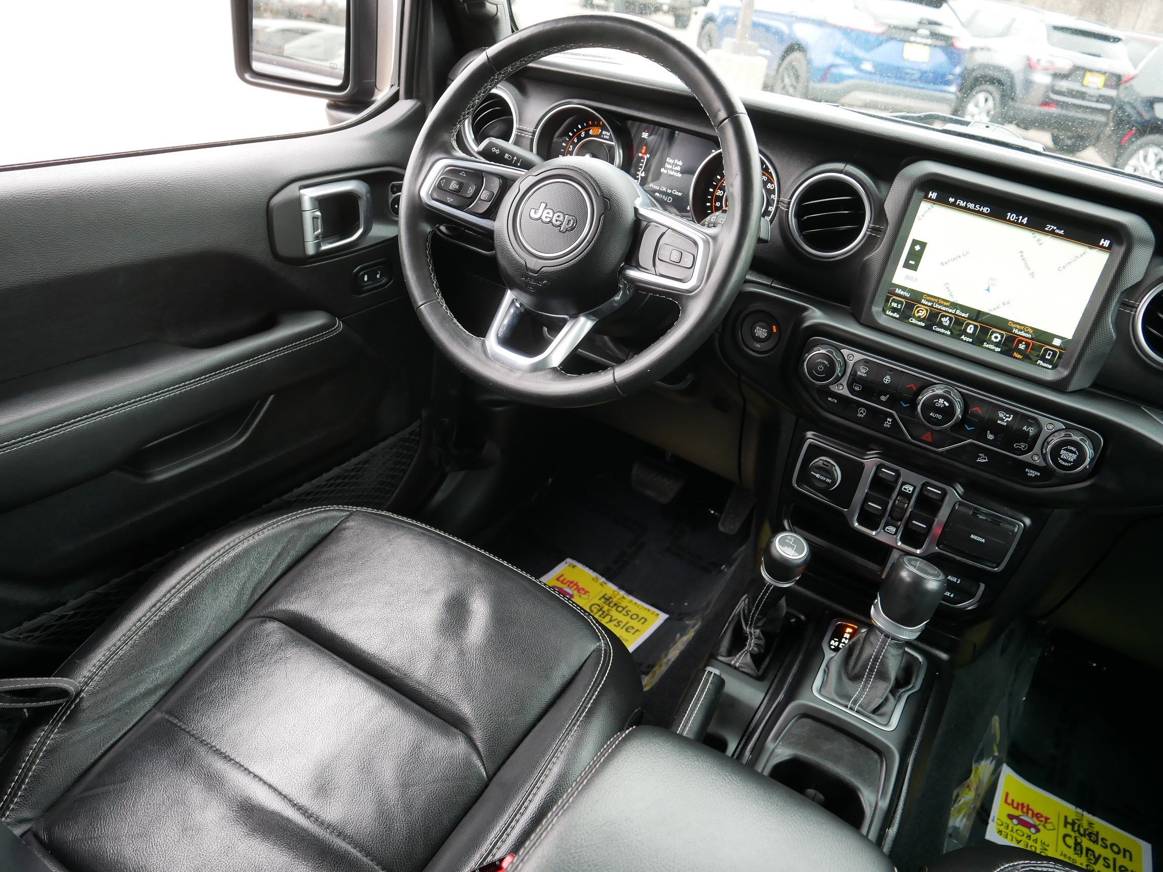 Used 2020 Jeep Wrangler Unlimited Sahara image 9