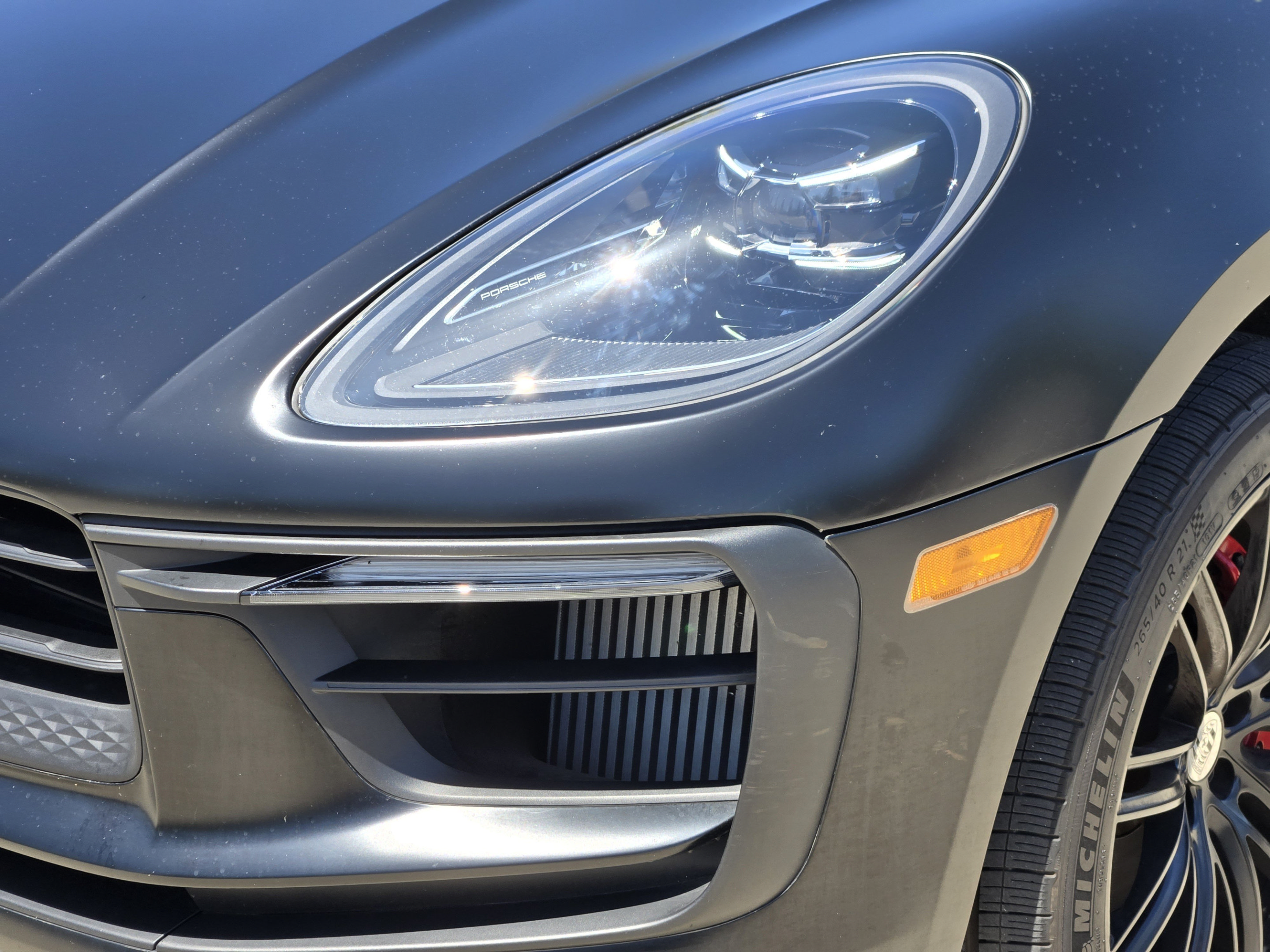 Used 2025 Porsche Macan S AWD/4WD image 35
