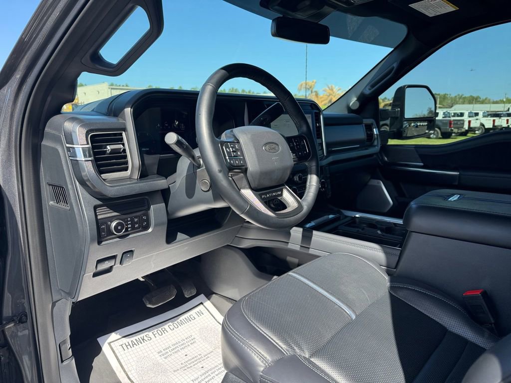 Certified 2025 Ford F350 Platinum w/ Tremor Off-Road Package image 31