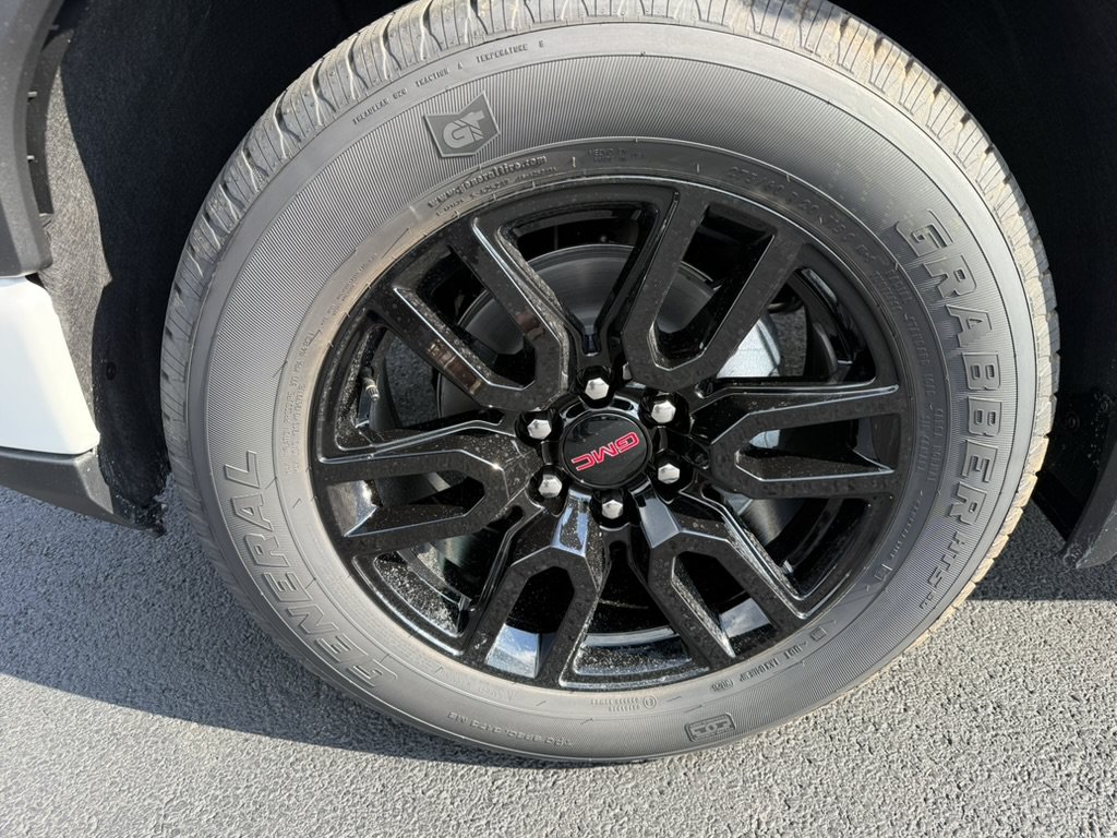 New 2026 GMC Sierra 1500 Pro w/ Graphite Edition AWD/4WD image 9