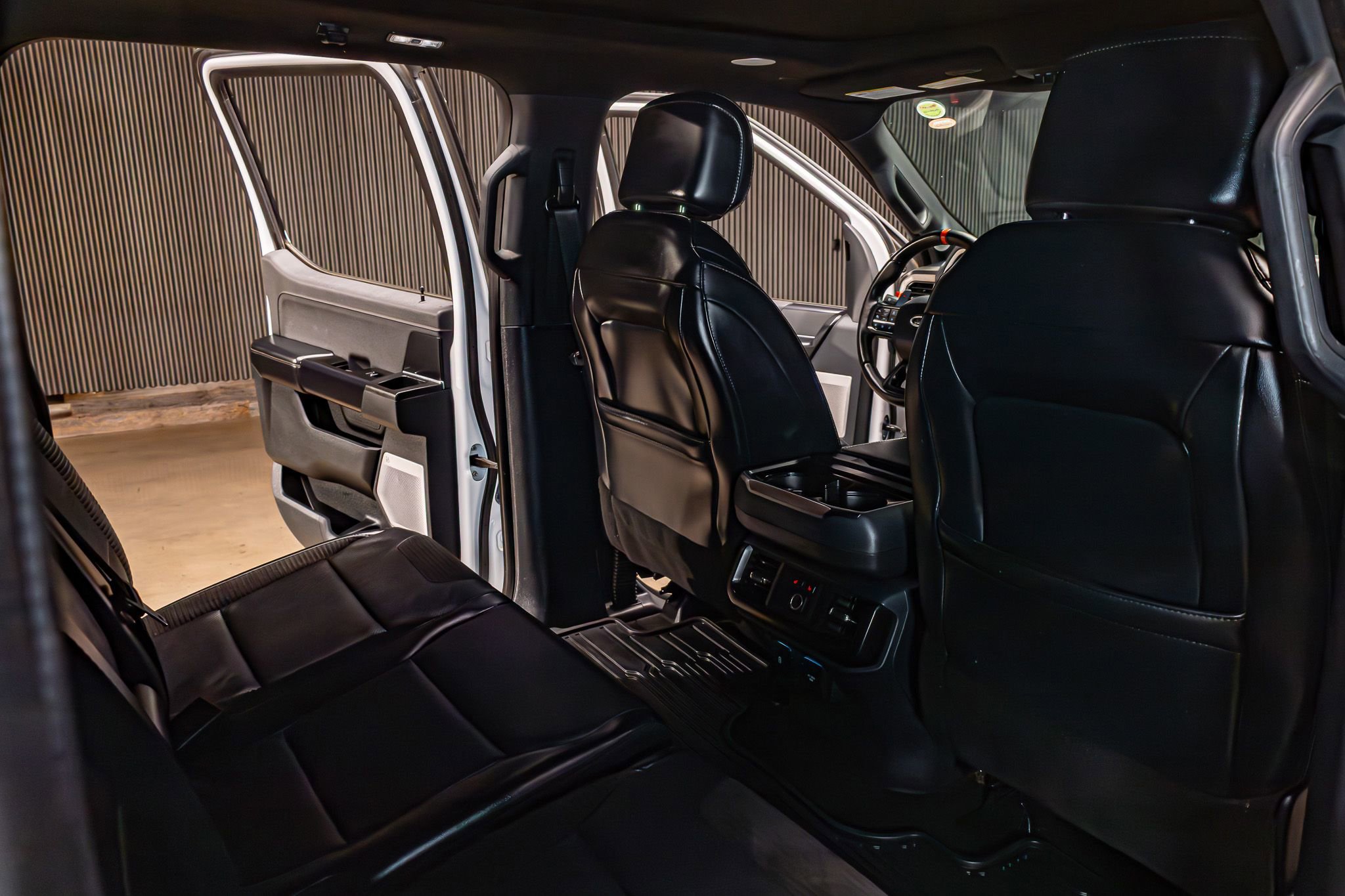 Used 2022 Ford F150 Raptor w/ Equipment Group 801A High image 26