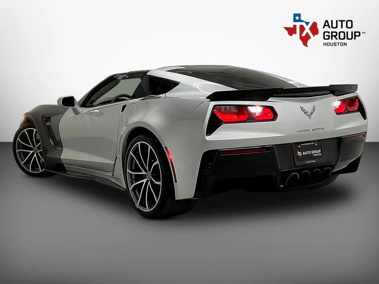 Used 2017 Chevrolet Corvette Grand Sport RWD image 3