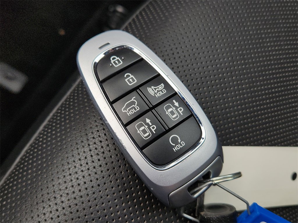 Certified 2023 Hyundai Tucson Limited image 32