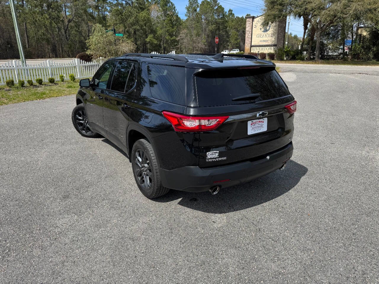 Used 2018 Chevrolet Traverse RS w/ LPO, Floor Liner Package image 4