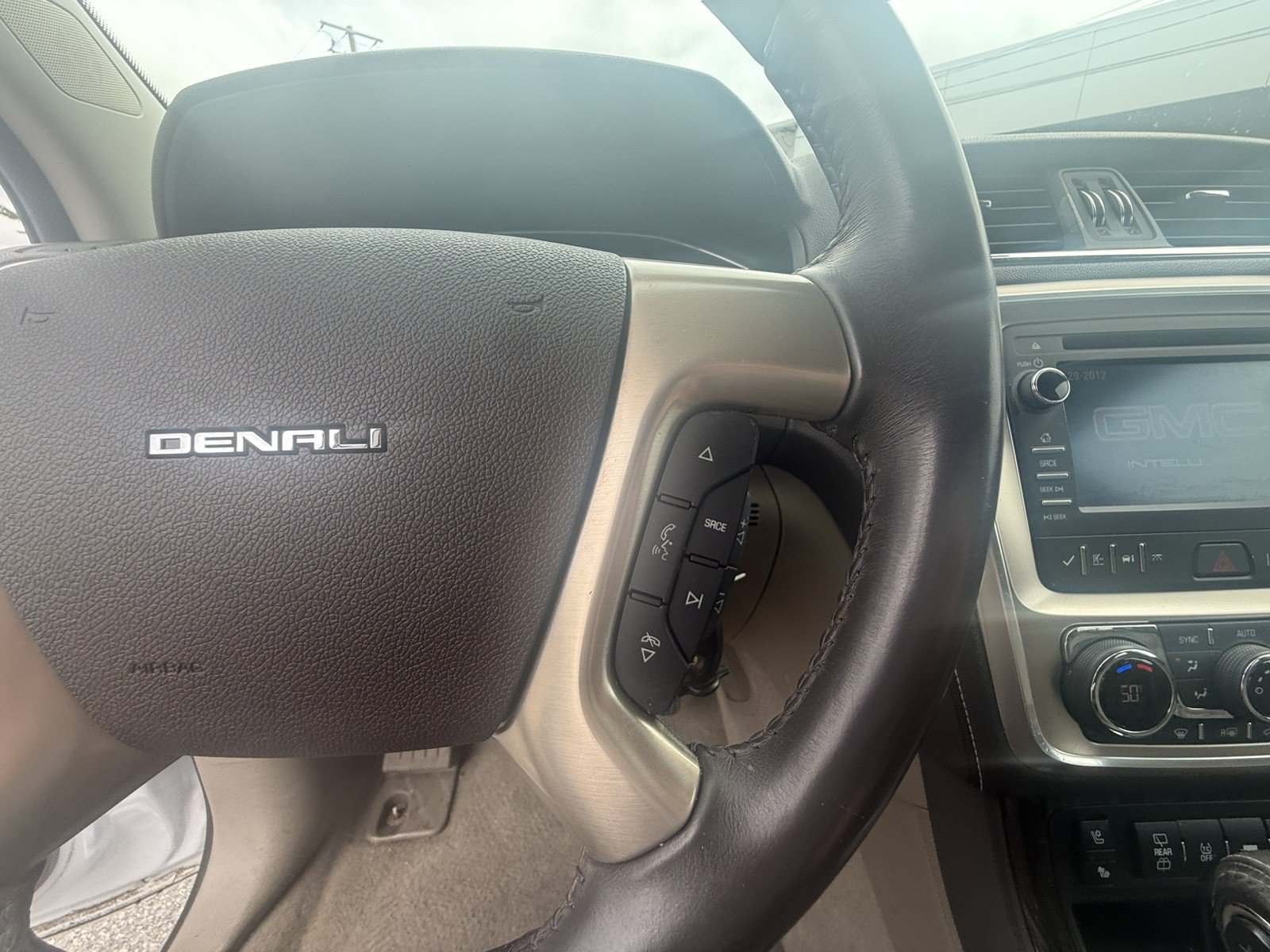 Used 2016 GMC Acadia Denali FWD image 18